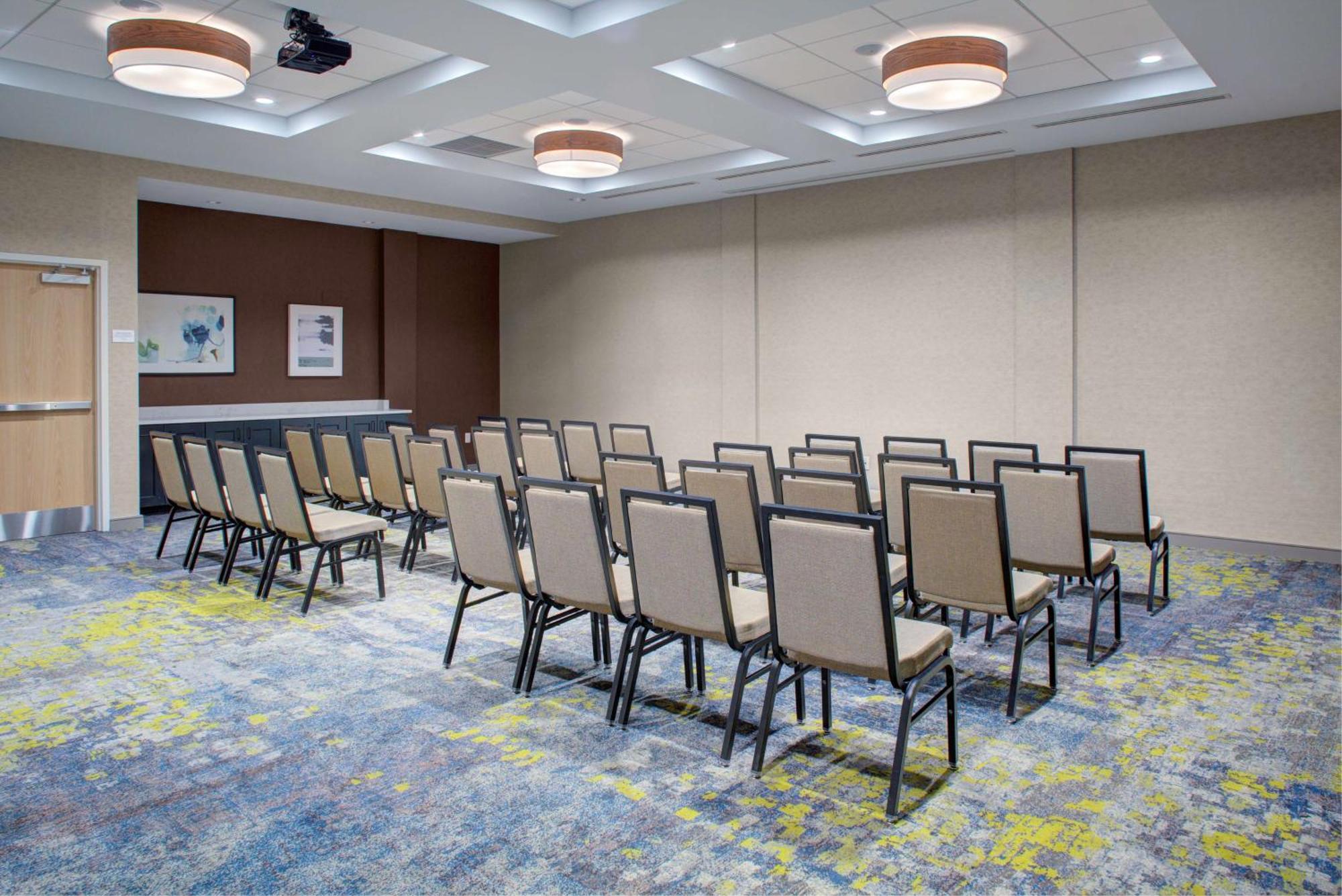 Hilton Garden Inn Jackson Ngoại thất bức ảnh