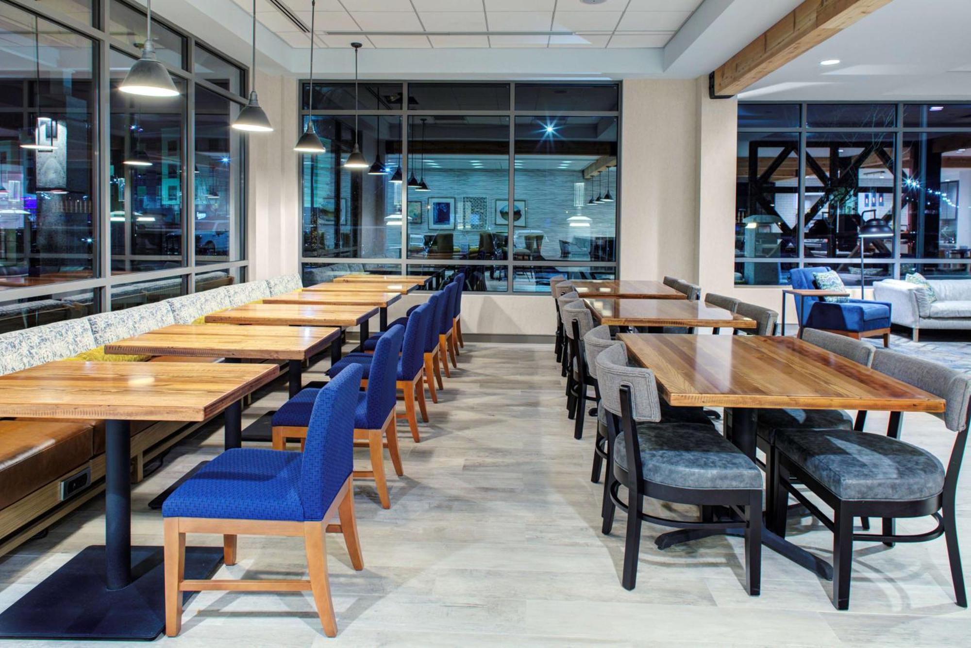 Hilton Garden Inn Jackson Ngoại thất bức ảnh