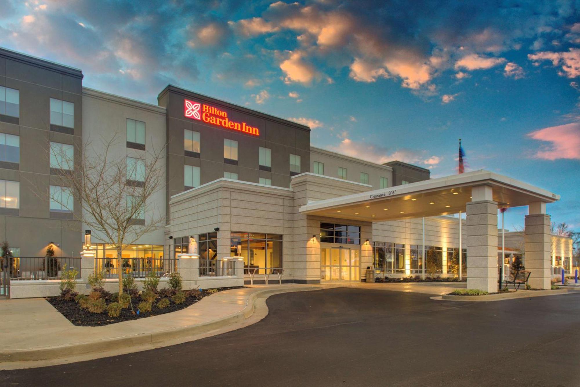 Hilton Garden Inn Jackson Ngoại thất bức ảnh